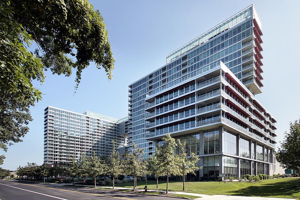 The biophilic design of Pan Pacific Orchard was developed in cooperation with the renowned architectural firm WOHA